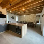 Spacieux En Vendee Avec Piscine Chauffee - Fr-1-426-596