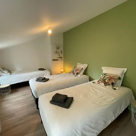 Spacieux En Vendée Avec Piscine Chauffée - Fr-1-426-596 * Soullans