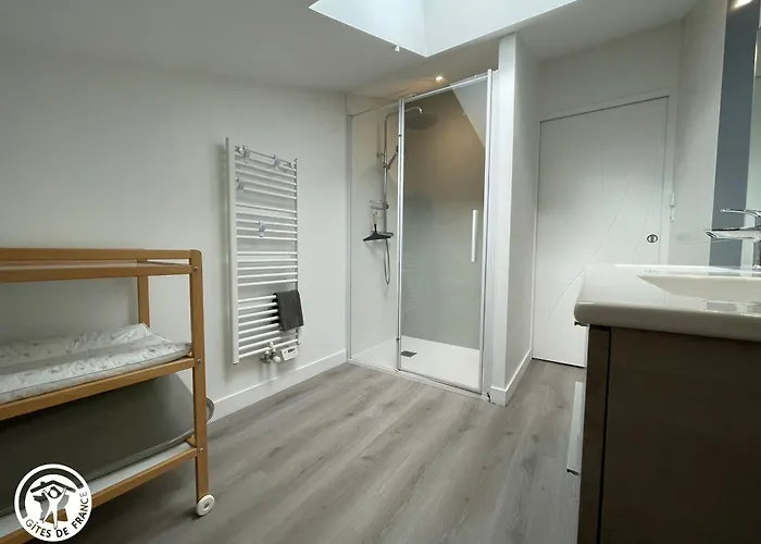 Semesterbostad Spacieux En Vendee Avec Piscine Chauffee - Fr-1-426-596